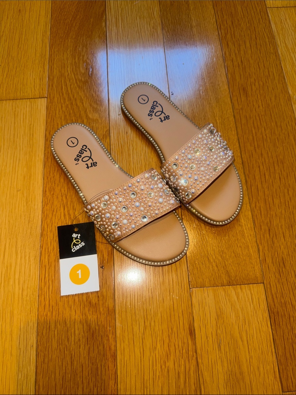 Girls studded sandals size 1